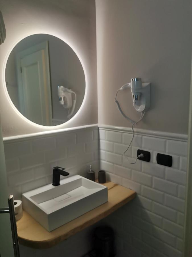 Dimora Dei Salentini Bed & Breakfast Lecce Bagian luar foto